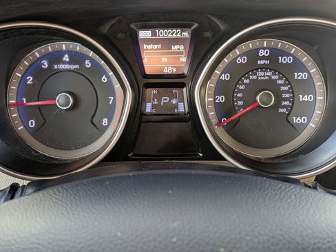 Used 2015 Hyundai Elantra GT image 17