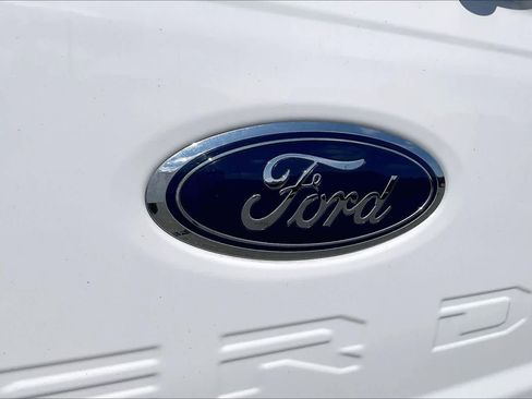 Used 2024 Ford F250 XL w/ STX Appearance Package image 27