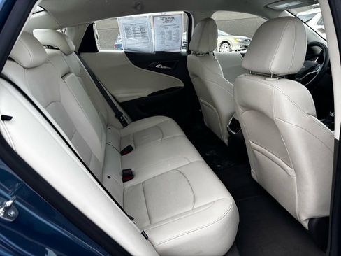 Used 2024 Chevrolet Malibu LT image 24