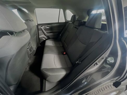 Used 2025 Toyota RAV4 XLE w/ Convenience Package FWD image 27