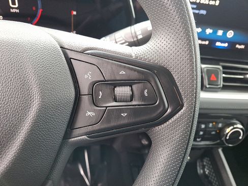 Used 2025 Chevrolet TrailBlazer LT image 21