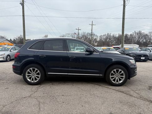 Used 2016 Audi Q5 2.0T Premium Plus w/ Technology Package image 3