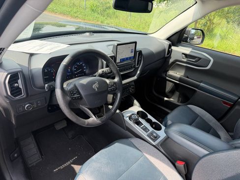 Used 2021 Ford Bronco Sport Outer Banks w/ Outer Banks Package (96D) AWD/4WD image 13