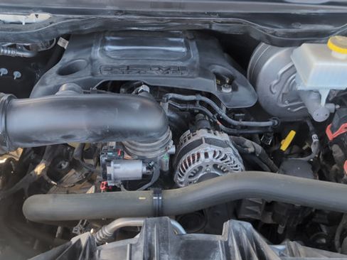 Used 2022 RAM 1500 Limited AWD/4WD image 29