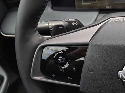 New 2026 Nissan Leaf Platinum+ FWD image 27
