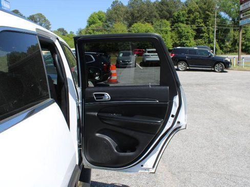 Used 2020 Jeep Grand Cherokee Limited AWD/4WD image 15