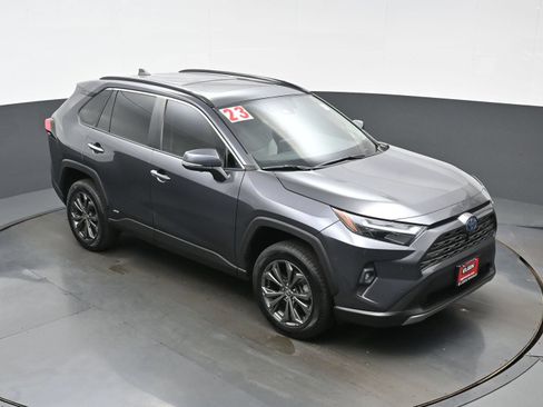 Used 2023 Toyota RAV4 Limited AWD/4WD image 37