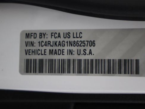 Used 2022 Jeep Grand Cherokee L Laredo w/ Luxury Tech Group I AWD/4WD image 36
