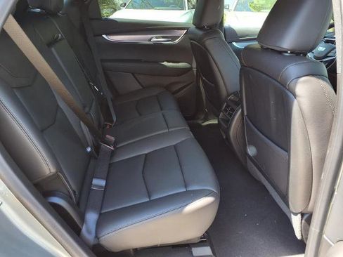 New 2026 Cadillac XT5 Luxury AWD/4WD image 10