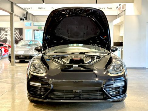 Used 2018 Porsche Panamera Turbo image 64