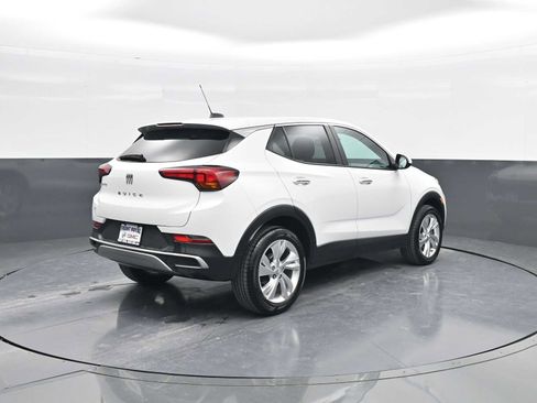 New 2025 Buick Encore GX Preferred image 7