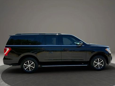 Used 2020 Ford Expedition Max XLT w/ Equipment Group 202A image 9