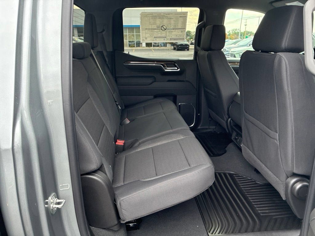 New 2026 Chevrolet Silverado 1500 LT AWD/4WD image 33