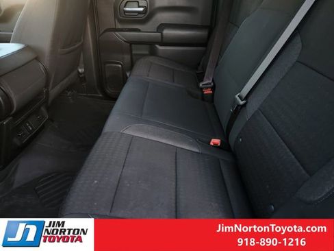 Used 2024 Chevrolet Silverado 1500 Custom Trail Boss w/ LPO, Dark Essentials Package image 32