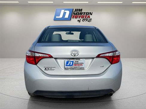 Used 2016 Toyota Corolla LE image 6
