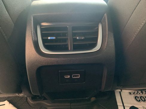 Used 2022 Chevrolet Blazer LT AWD/4WD image 16
