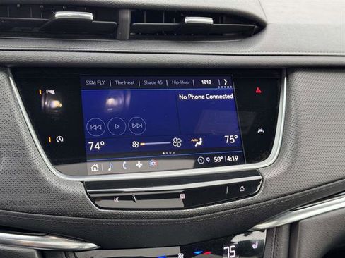 Used 2021 Cadillac XT6 Luxury image 18