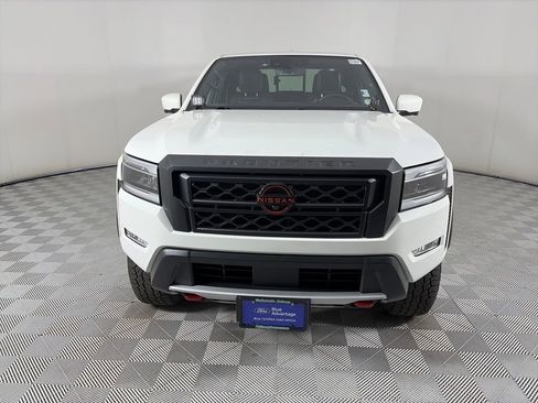 Used 2023 Nissan Frontier PRO-4X w/ Pro-4X Premium Package AWD/4WD image 2