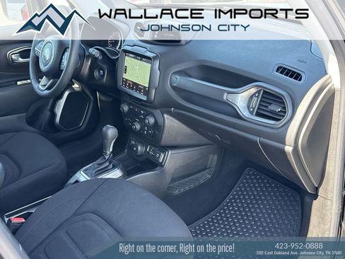 Used 2022 Jeep Renegade Latitude AWD/4WD image 38
