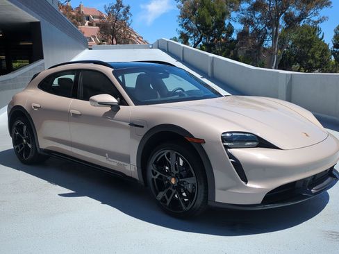 Certified 2024 Porsche Taycan Turbo w/ Performance Package AWD/4WD image 7