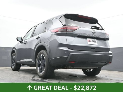 Used 2025 Nissan Rogue SV AWD/4WD image 54