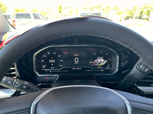 New 2025 GMC Sierra 2500 SLE w/ SLE Value Package; image 15