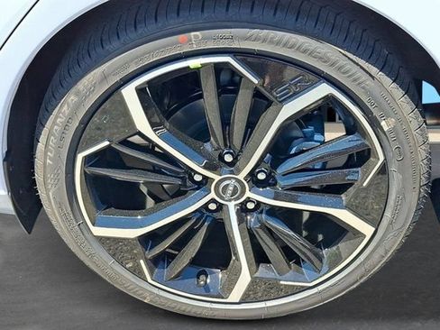 New 2026 Nissan Altima 2.5 SR w/ SR Premium Package FWD image 9