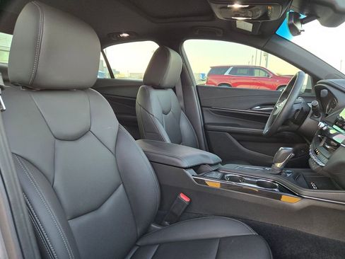 Certified 2024 Cadillac CT4 Luxury w/ Sun And Sound Package image 29