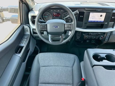 New 2026 Ford F250 XL AWD/4WD image 15