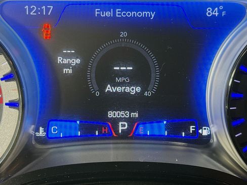 Used 2019 Chrysler 300 S RWD image 16