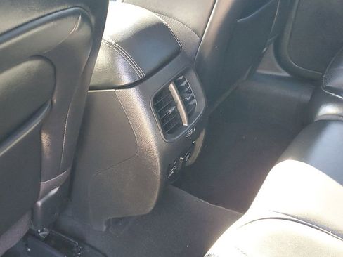 Used 2021 Jeep Cherokee Limited w/ Elite Package AWD/4WD image 27