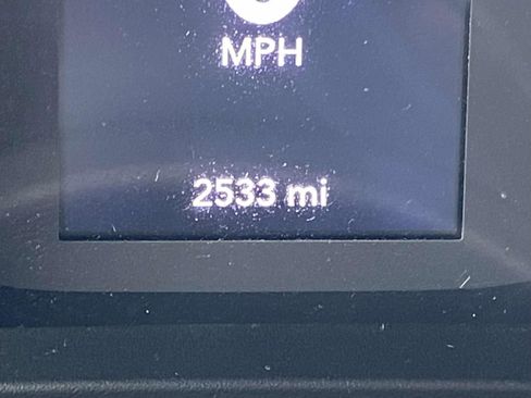 Used 2025 Jeep Wrangler Sport image 30