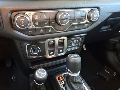 New 2026 Jeep Wrangler Sport AWD/4WD image 18