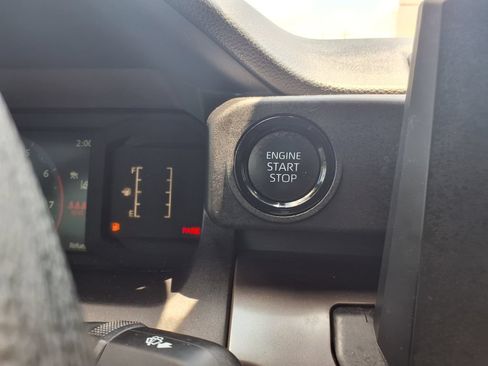 Used 2025 Toyota Tacoma SR5 RWD image 31