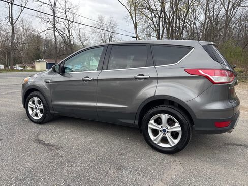 Used 2014 Ford Escape SE image 17