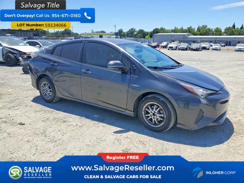 Used 2016 Toyota Prius Two FWD image 5