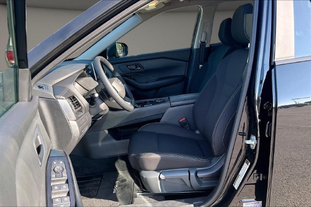 Certified 2026 Nissan Rogue S AWD/4WD image 23