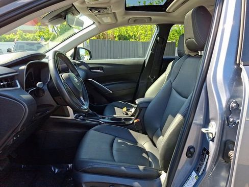 Certified 2024 Toyota Corolla Cross XLE w/ Convenience Package FWD image 14