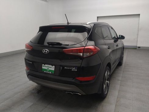 Used 2016 Hyundai Tucson Sport image 9