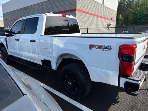 Used 2023 Ford F250 XL w/ STX Appearance Package AWD/4WD image 5