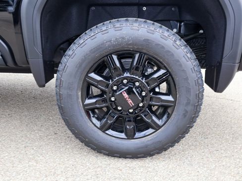 New 2026 GMC Sierra 2500 AT4 image 38