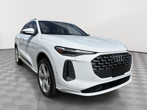 New 2026 Audi Q5 Premium Plus AWD/4WD image 7
