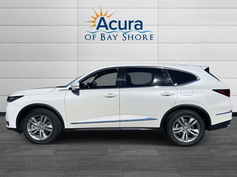 Certified 2025 Acura MDX SH-AWD image 2