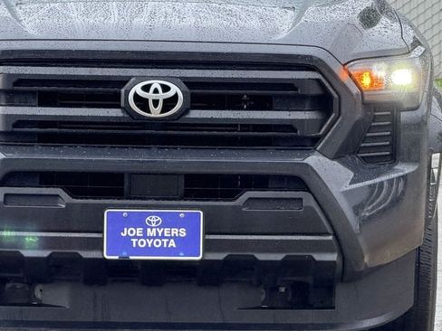 Used 2024 Toyota Tacoma SR RWD image 5