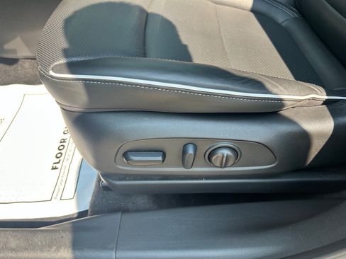 Used 2024 Buick Encore GX Avenir w/ Avenir Technology Package AWD/4WD image 17