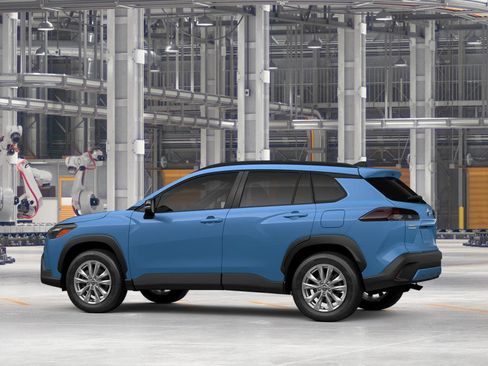 New 2026 Toyota Corolla Cross LE FWD image 7