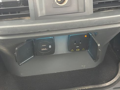Used 2021 Ford F150 Lariat AWD/4WD image 14