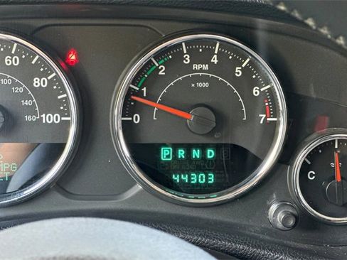 Used 2013 Jeep Wrangler Unlimited Sahara w/ Connectivity Group image 24