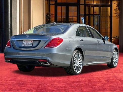 Used 2017 Mercedes-Benz S 550 Sedan image 10