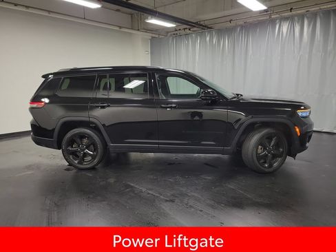 Used 2023 Jeep Grand Cherokee L Laredo AWD/4WD image 9